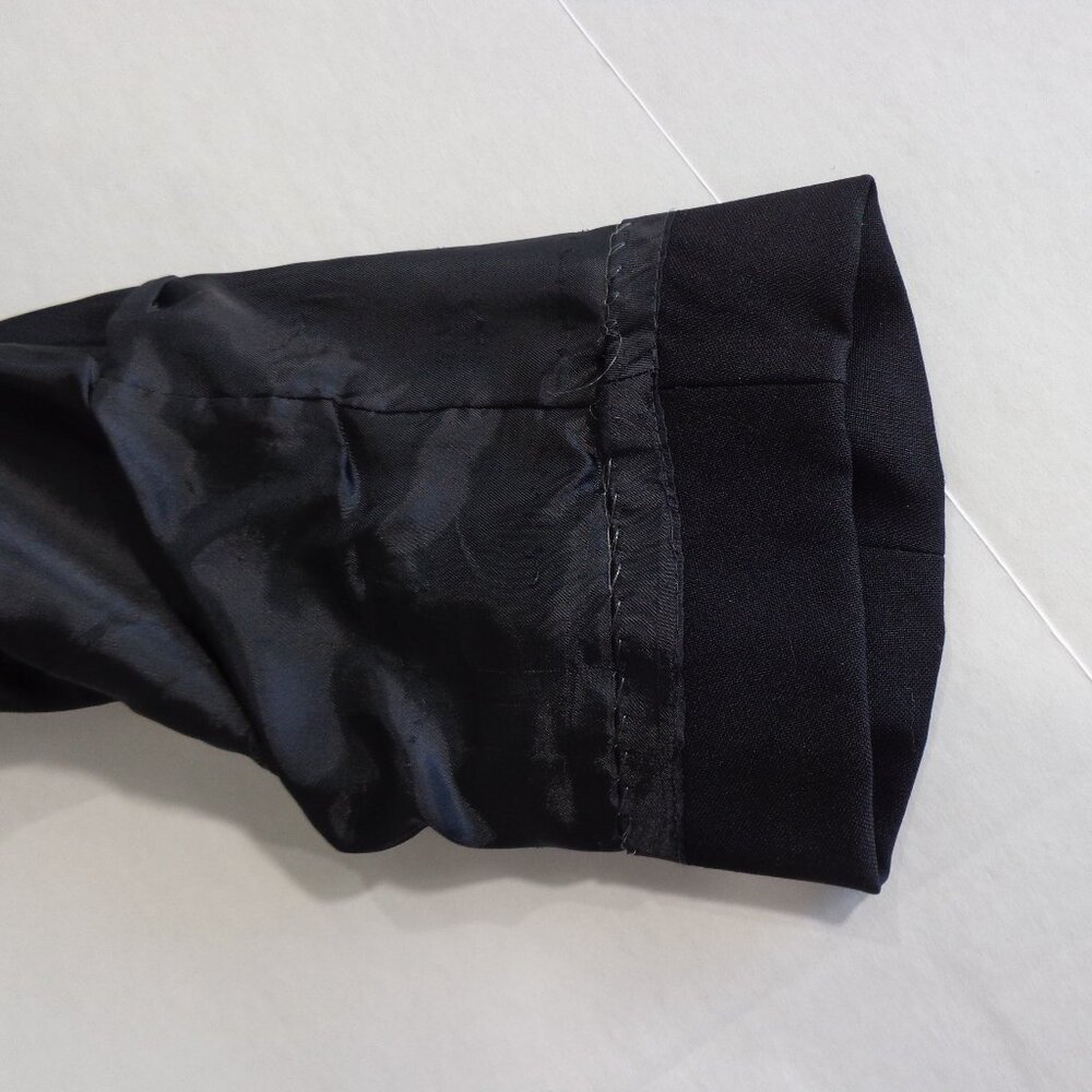 Perry Ellis Black Wool Tuxedo Jacket with Satin Peak Lapels Wedding Prom Sz 42 S - Picture 8 of 8